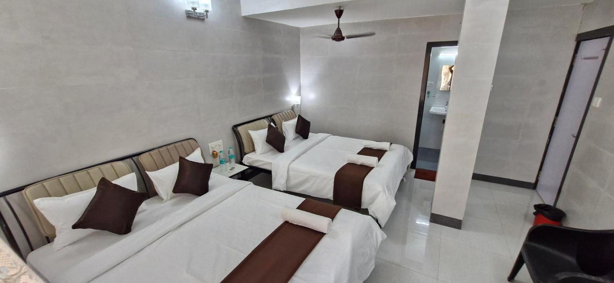 Haven Apartment Inn Baga Beach エクステリア 写真
